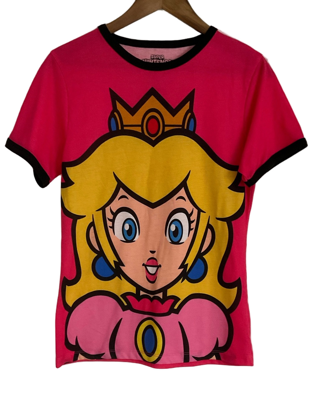 Universal Studio Hollywood Super Nintendo World TShirt Princess Peach Size L